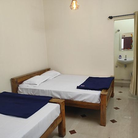 Nest Inn Service Rooms Chikmagalūr Exteriör bild